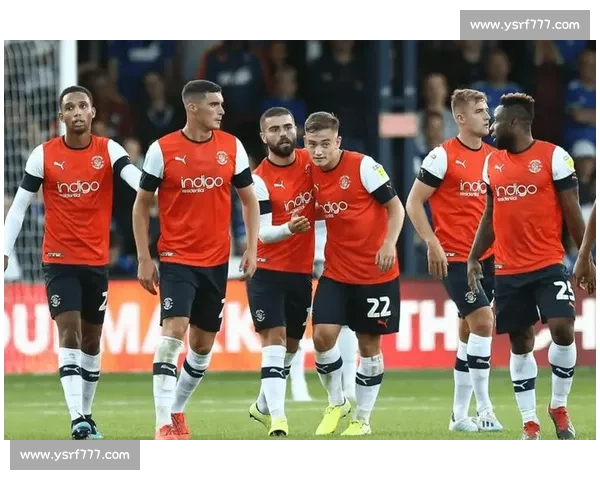 围绕芬洛对阵埃因霍温FC的关键较量前瞻与战术看点分析全面解读