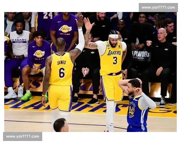 中国赛焦点对决勇士湖人群星云集点燃篮球盛宴见证新赛季风向之战